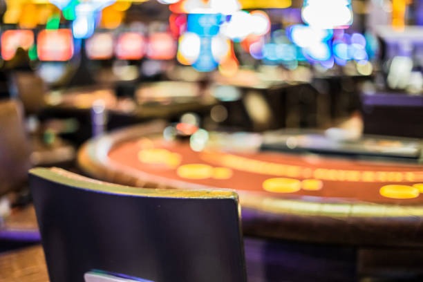 panji platform interface on mobile showing live dealers and game categories